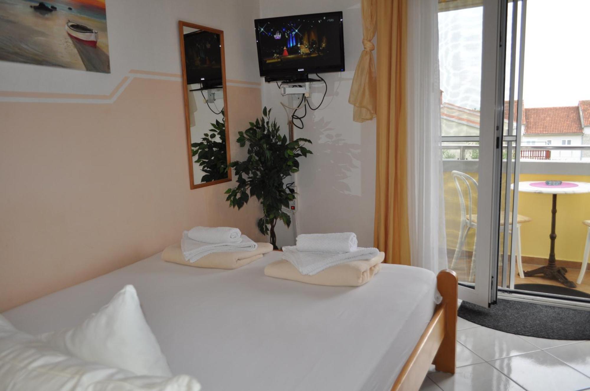 Studios Lav Привлака Номер фото